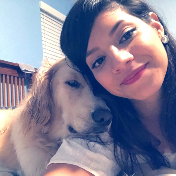 Meet your Posher, Megan - Picture 3 of 6